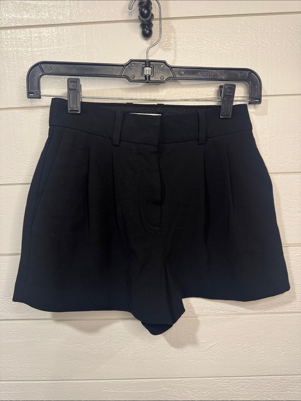BABATON Aritzia High-Waist Black Tailored Women’s Shorts- 00
